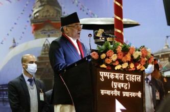 अदालतको पूर्णपाठ नआएसम्म गृहमन्त्री कसैलाई नबनाउँने प्रधानमन्त्री प्रचण्डको भनाई ।।